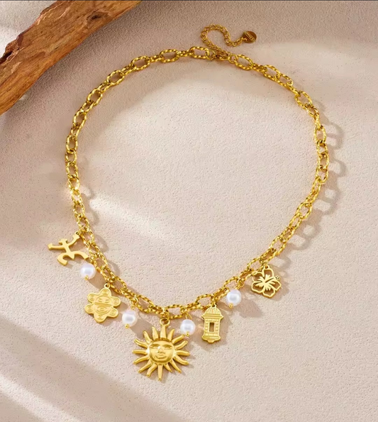 Elyse Charm Necklace ARDEINAL