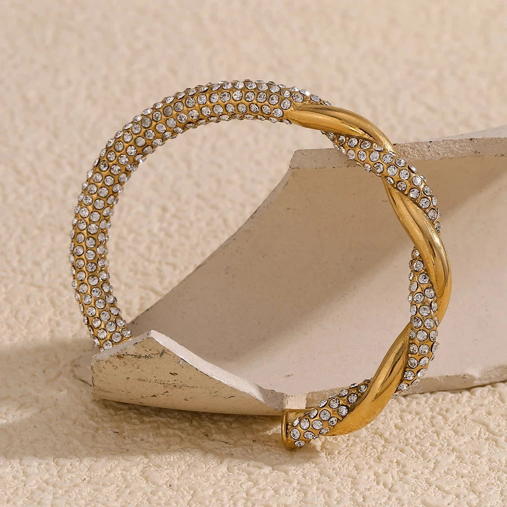  Stylish Sparkling Twist Stainless Steel Bracelet Women Waterproof Cuff Bangles jewellery Accessories For Women ARDEINAL