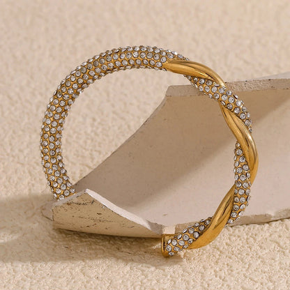  Stylish Sparkling Twist Stainless Steel Bracelet Women Waterproof Cuff Bangles jewellery Accessories For Women ARDEINAL