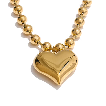 18K Gold Plated Chunky Heart Necklace front view – large heart pendant on chunky gold-plated chain