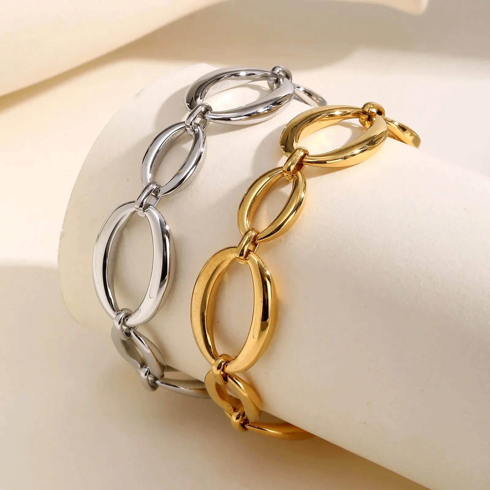 Distinctive Elliptical Bracelet for Women,Hand-made Chain Stainless Steel Bracelets,Trendy Waterproof Jewelry Gift
