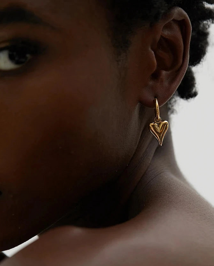 Huggie Heart Earrings ARDEINAL