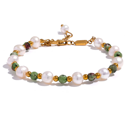 Gold Freshwater Pearl Bracelet