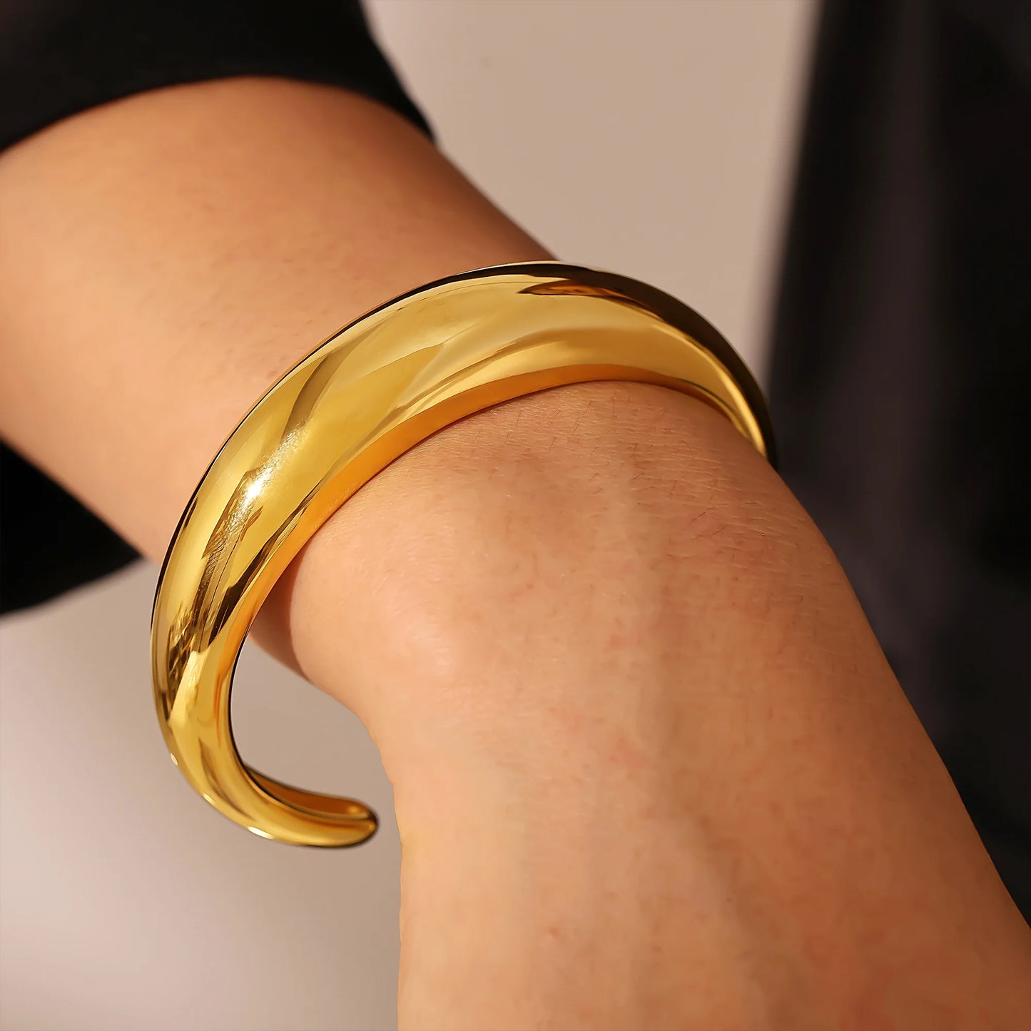18k PVD Gold-Plated Cassidy Open Cuff