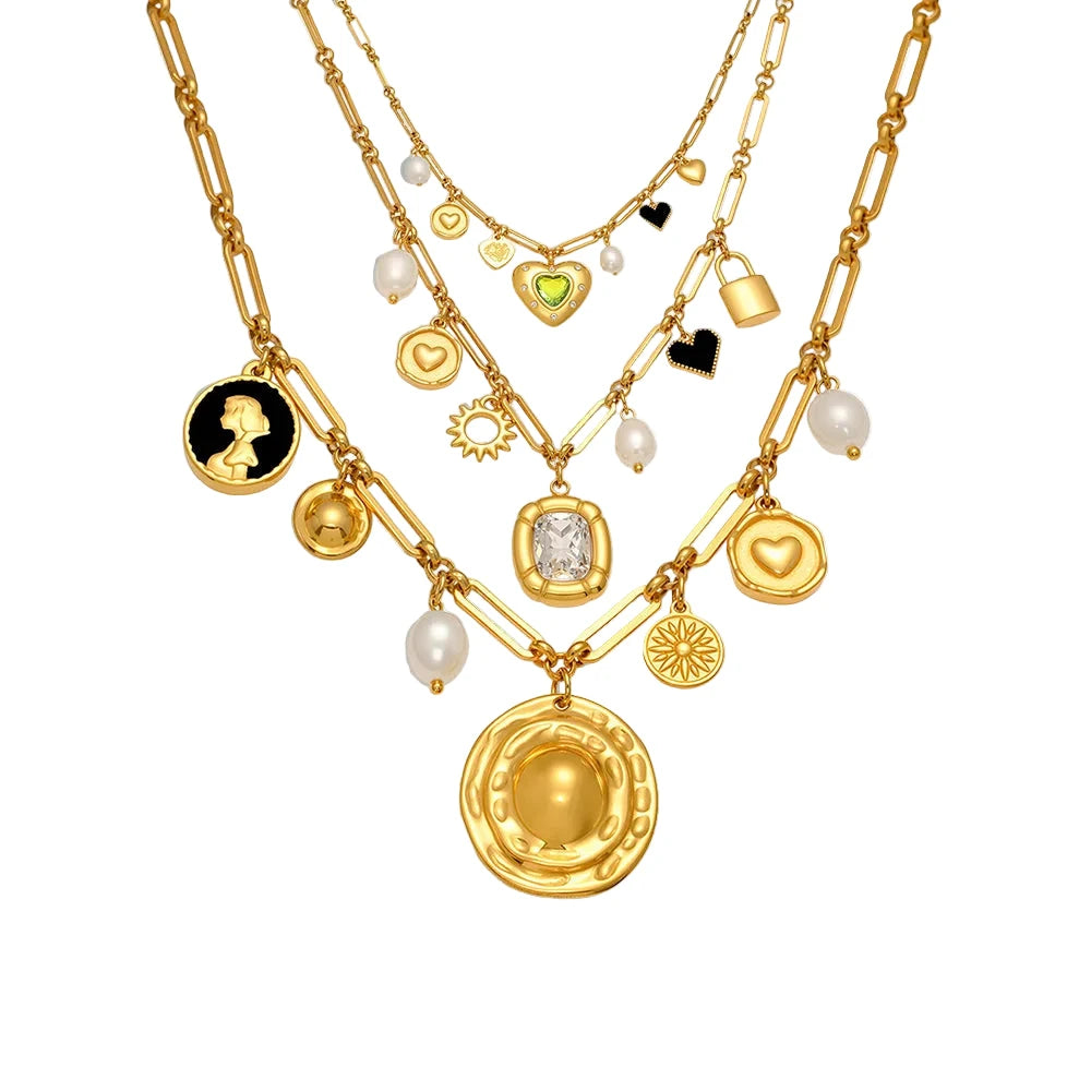 Zarahia Charm Necklace Marka