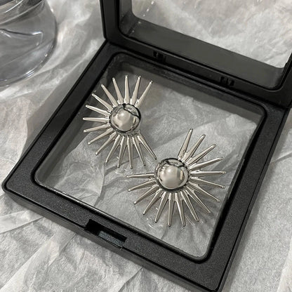 Half Sun Stud Earrings Greatera