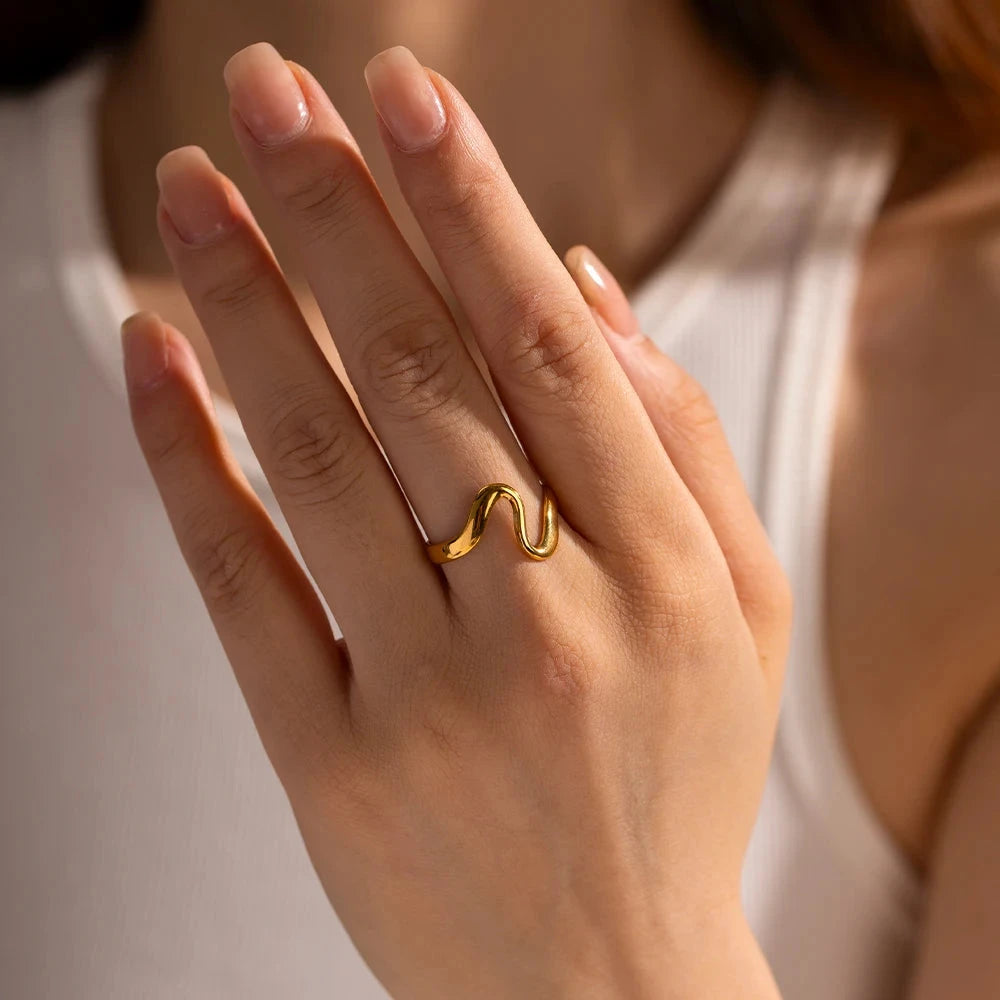 Minimalist Irregular Curve Ring Youthway