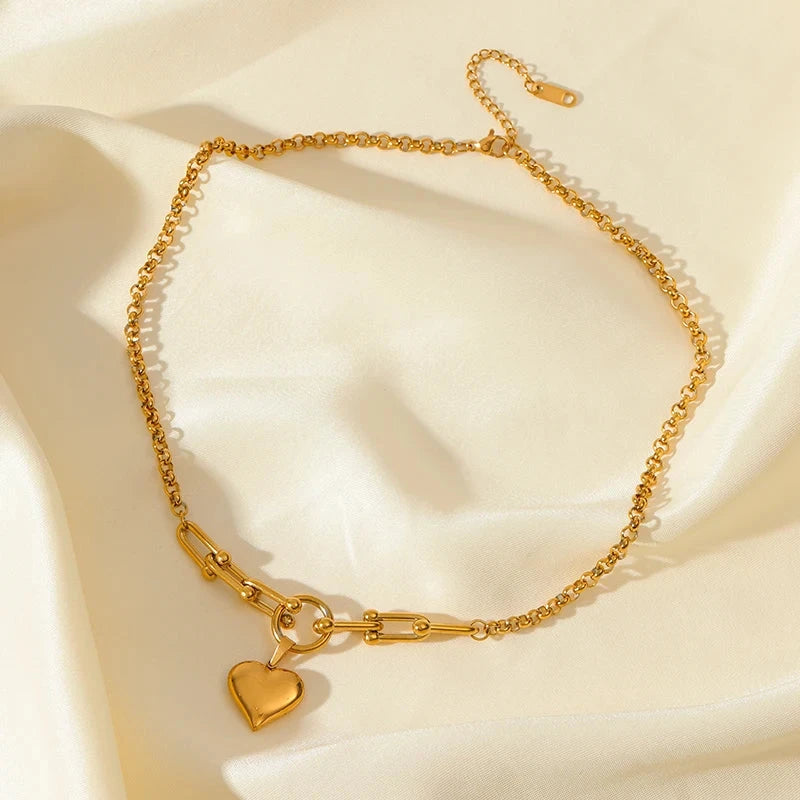 Mia Heart Pendant EILIECK