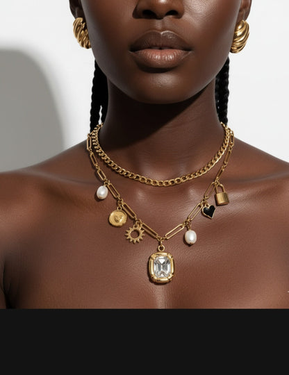 Yara Charm Necklace Marka