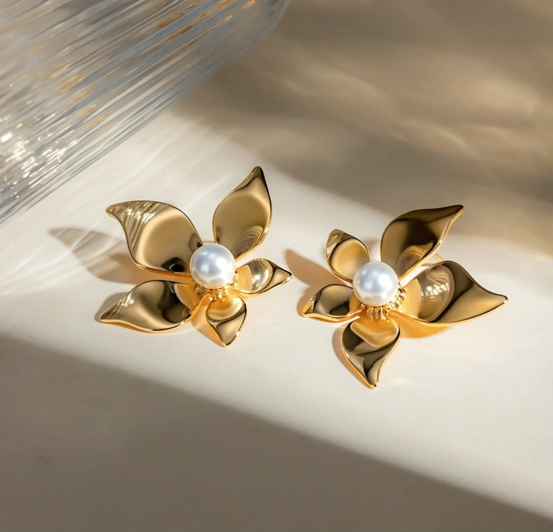 Vintage Flower Pearl Earrings ARDEINAL